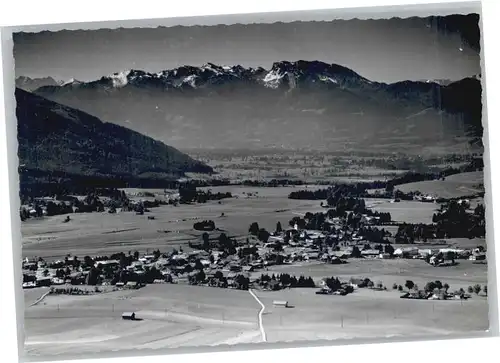 Reichersbeuern Reichersbeuern Fliegeraufnahme * / Reichersbeuern /Bad Toelz-Wolfratshausen LKR