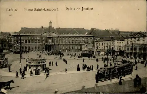 Liege Luettich Liege Place Saint-Lambert Palais Justice Strassenbahn * / Luettich /Provinde Liege Luettich