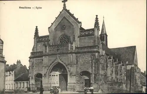 Doullens Somme Eglise * / Doullens /Arrond. d Amiens