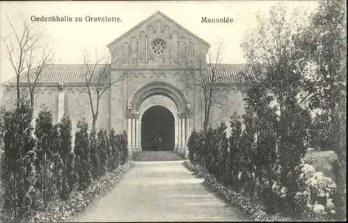 Gravelotte Moselle Mausolee Mausoleum Gedenkhalle * / Gravelotte /Arrond. de Metz-Campagne