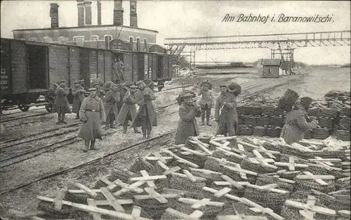 Baranowitschi Bahnhof Soldaten x