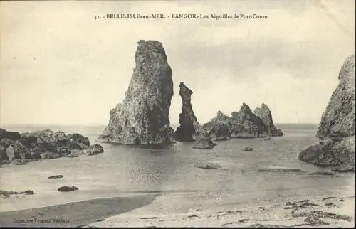 Belle-Ile-en-Mer Belle-Ile Bangor Aiguilles Port Coton * / Ile breton Atlantique /