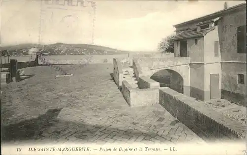 Ile Sainte-Marguerite Prison de Bazaine la Terrasse * / Iles de Lerins /Arrond. de Grasse