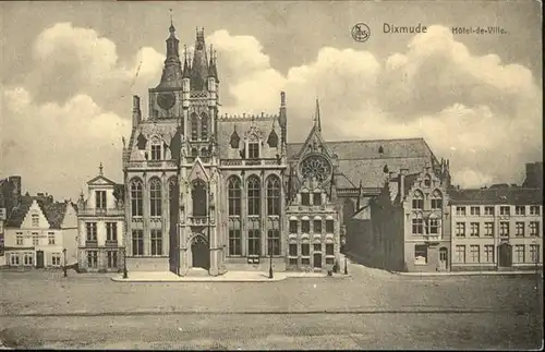 Dixmude Hotel de Ville x