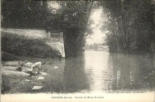 Vernon Eure Vernon Sortie du Bras St-Jean * / Vernon /Arrond. d Evreux