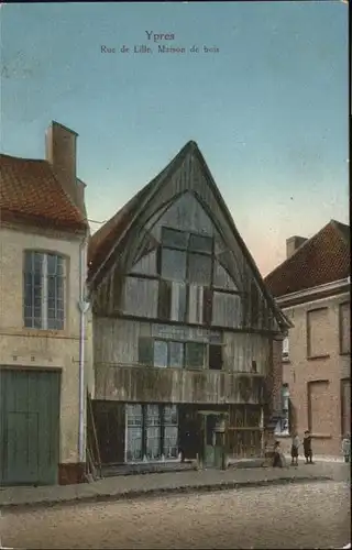 Ypres Rue de Lille Maison de bois *