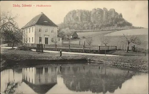 Pfaffenstein Koenigstein Saechsische Schweiz  / Koenigstein Saechsische Schweiz /Saechsische Schweiz-Osterzgebirge LKR