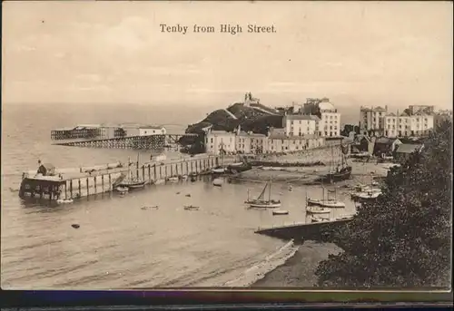 Tenby High Street / Pembrokeshire /South West Wales