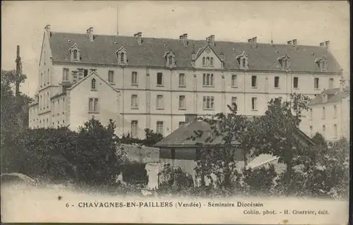 Chavagnes-en-Paillers Vendee Seminaire Diocesain / Chavagnes-en-Paillers /Arrond. de La Roche-sur-Yon