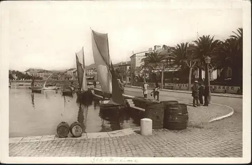 Sainte Maxime sur Mer Var Port / Sainte-Maxime /Arrond. de Draguignan