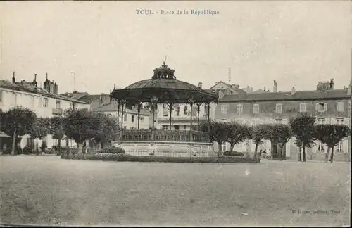 Toul Meurthe-et-Moselle Lothringen place de la Republique / Toul /Arrond. de Toul