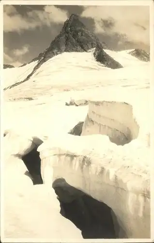 Klosters Dorf Schneebruecke  / Klosters /Bz. Praettigau-Davos