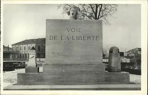 Sainte-Menehould Monument / Sainte-Menehould /Arrond. de Sainte-Menehould