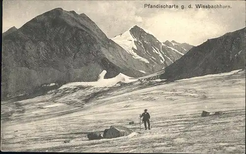Pfandlscharte Wiesbachhorn Wanderer