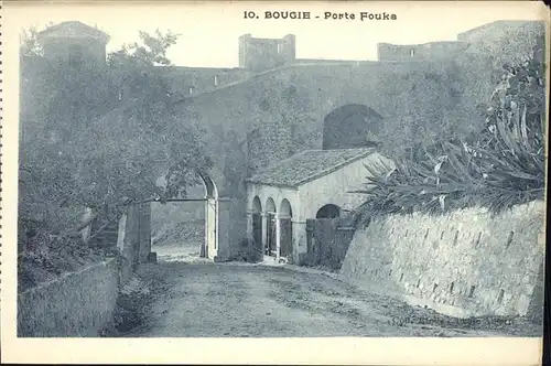 Bougie Porte Fouka