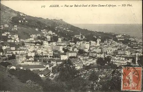 Alger Algerien Vue sur Bab el Oued et Notre Dame d Afrique / Algier Algerien /