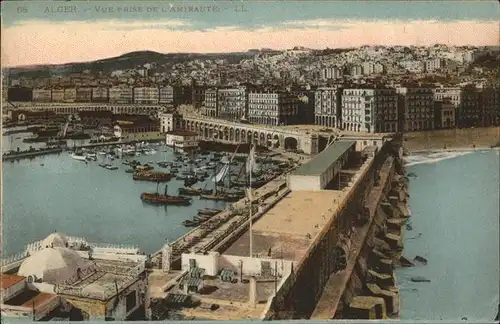 Alger Algerien Vue prise de l Amiraute Hafen Boote / Algier Algerien /
