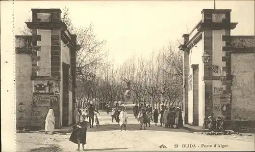 Blida Algerien Porte d Alger Denkmal