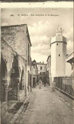 Blida Algerien Rue Gueydon et la Mosquee