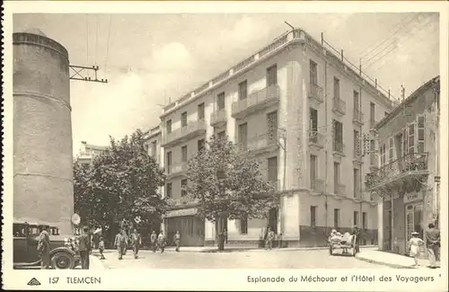 Tlemcen L Esplanade du Mechouar et l Hotel des Voyageurs