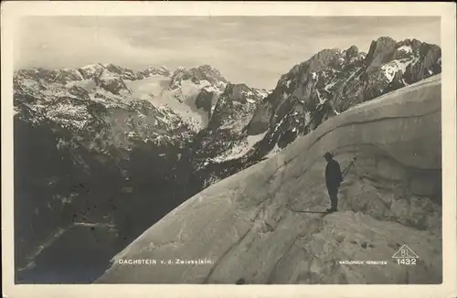 Dachstein Gebirge Zwieselalm Wanderer