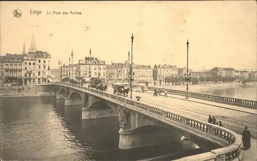 Liege Luettich Pont Arches Bruecke Strassenbahn / Luettich /Provinde Liege Luettich