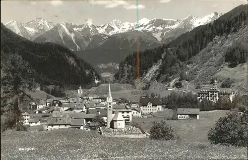 Berguen Bravuogn GR Ortsansicht mit Alpen Panorama / Berguen /Bz. Albula