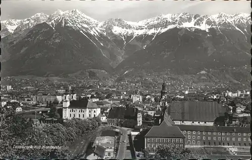 Innsbruck Panorama mit Nordkette / Innsbruck /Innsbruck