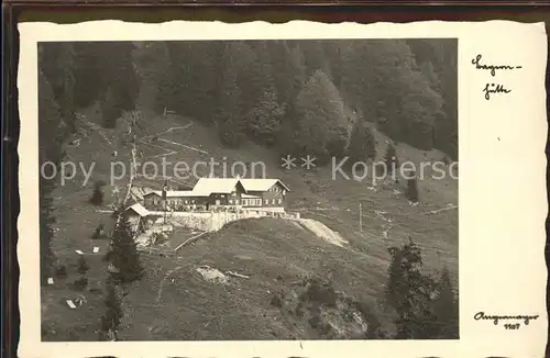 Bayernhuette Schutzhuette Berghuette am Latschenkopf Bayerische Voralpen