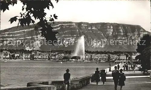 Geneve GE Le Quai Wilson et le Saleve Kat. Geneve