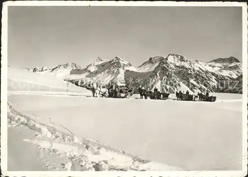 Arosa GR Pferde Schlittenpartie ueber Arlenwald Kat. Arosa