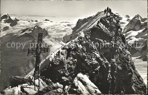Zermatt VS Matterhorn Schweizergipfel Gipfelkreuz Bergsteiger Alpenpanorama Kat. Zermatt