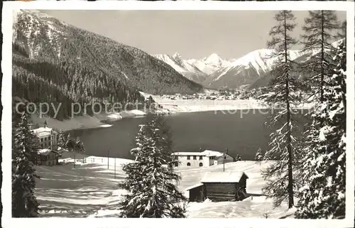 Davosersee Hoehwald gegen Davos Tinzenhorn und Piz Michel Kat. Davos