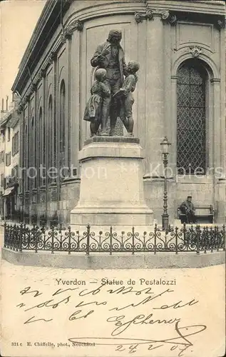 Yverdon VD Statue de Pesatlozzi Kat. Yverdon