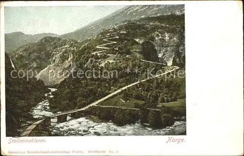 Stalheim Norwegen Stalheimskleven Panorama Bergstrasse Bruecke Kat. Norwegen