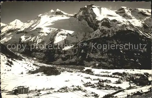 Kandersteg BE Fruendenhorn Doldenhorn und Fisistoecke Kat. Kandersteg