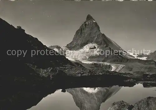 Matterhorn VS Zermatt Riffelsee Kat. Matterhorn