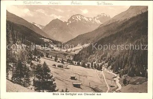 Sertigtal von Clavadel gesehen / Sertigpass /Rg. Sertig Doerfli