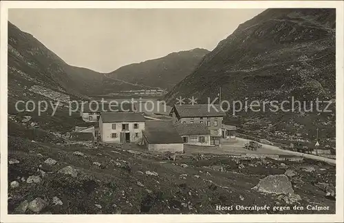 Oberalpsee Hotel gegen Calmot Kat. Andermatt