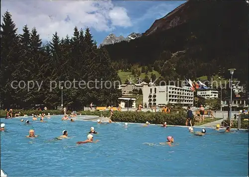 Leukerbad Schwimmbad mit Majinghorn Kat. Loeche les Bains