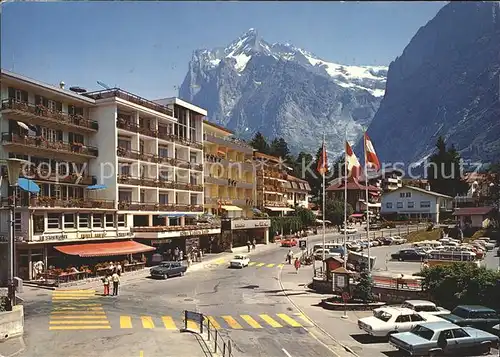 Grindelwald Ortsblick mit Wetterhorn Kat. Grindelwald