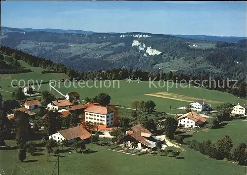 Le Cerneux-Godat Les Bois Colonie de Vacances / Le Cerneux-Godat /Bz. Les Franches-Montagnes