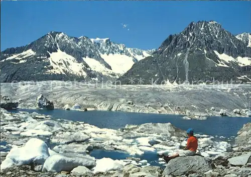 Maerjelensee am Gr Aletschgletscher mit Geiss und Olmenhorn Kat. Aletsch Grosser