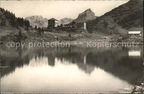 Engelberg OW Truebsee mit Hotel und Hahnen Kat. Engelberg