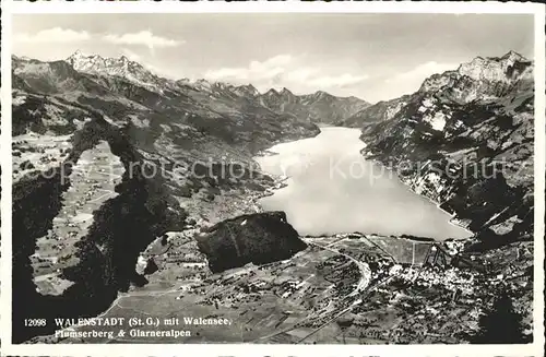 Wallenstadt mit Wallensee Flumserberg und Glarneralpen / Walenstadt /Bz. Sarganserland