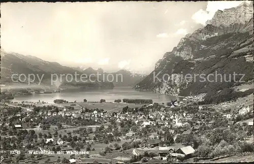 Wallenstadt mit Wallensee / Walenstadt /Bz. Sarganserland