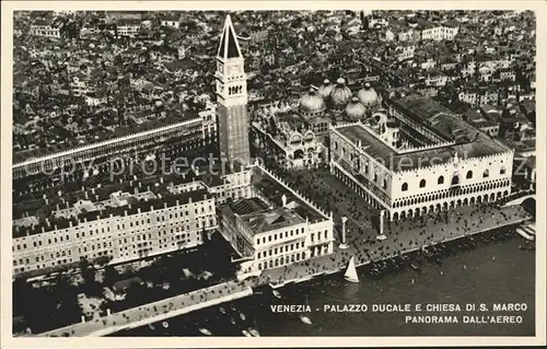 Venezia Venedig Palazzo ducale e chiesa di S. Marco panorama dall`Aereo Kat. 