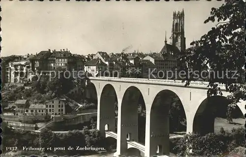 Fribourg FR Pont de Zaehringen et Cathedrale Kat. Fribourg FR