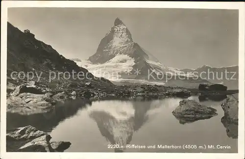 Matterhorn VS Riffelsee Mt. Cervin Kat. Matterhorn