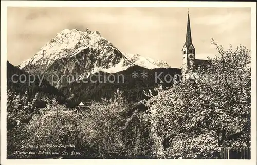 Unterengadin GR Fruehling Kirche von Schuls Piz Pisoc Kat. St Moritz